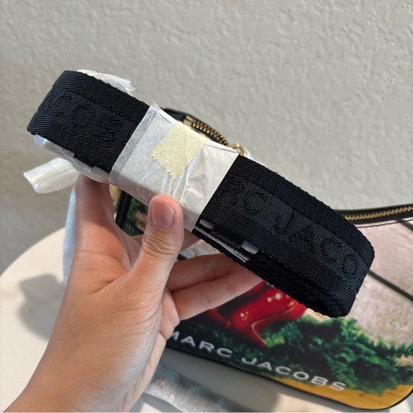 NWT Marc Jacobs x ‘The Wizard of Oz’ Small Convertible Drifter Should Bag - Picture 2 of 10